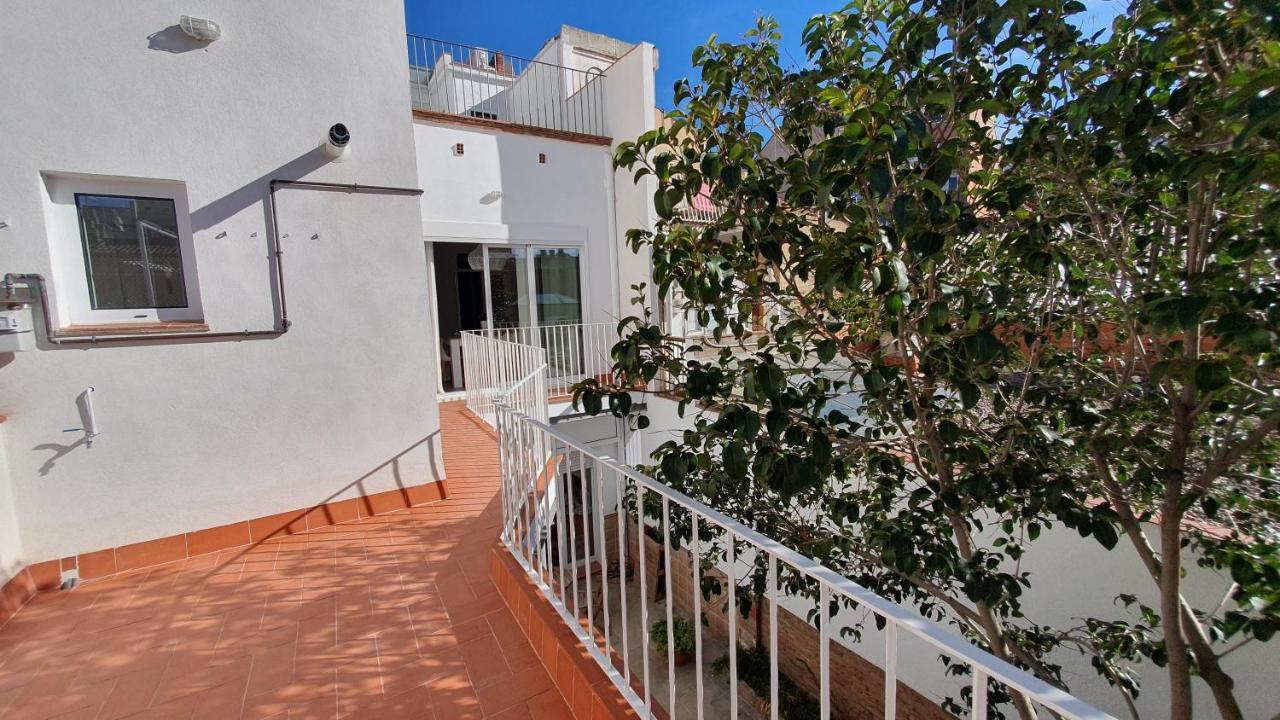 Apartamento Nuevo En Terrassa Centro المظهر الخارجي الصورة